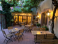 Schlemmerzeit by Ahmad